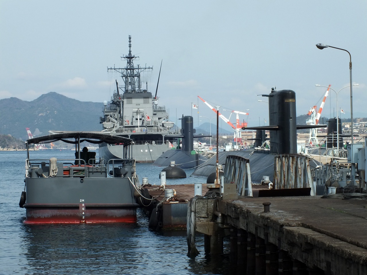 中國人民解放軍海軍遼寧艦（169艦）改裝最新進展揭秘，我國海軍艦艇改裝進展順利！